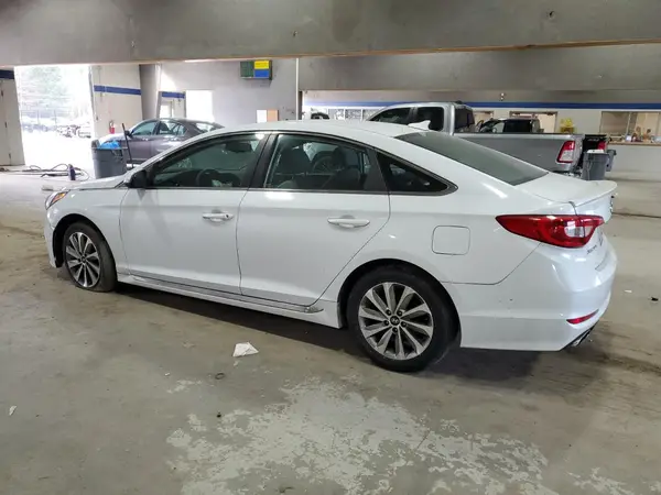 5NPE34AFXGH295645 2016 HYUNDAI SONATA - Image 2