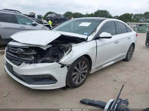 5NPE34AFXGH299873 2016 HYUNDAI SONATA - Image 2