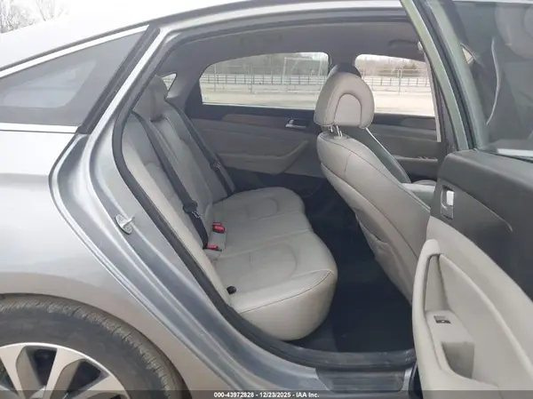 5NPE34AFXGH304988 2016 HYUNDAI SONATA - Image 8
