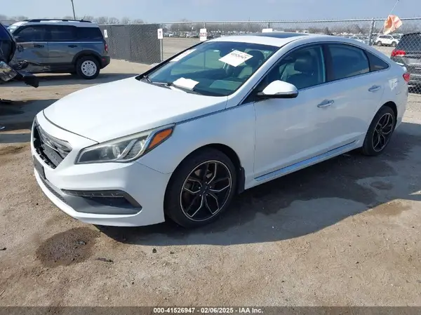 5NPE34AFXGH323962 2016 HYUNDAI SONATA - Image 2