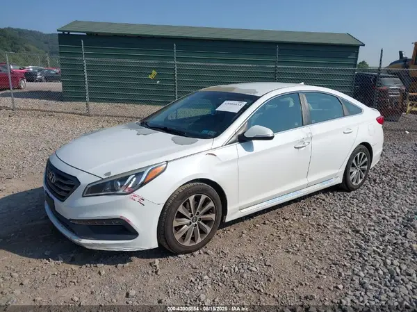 5NPE34AFXGH355990 2016 HYUNDAI SONATA - Image 2