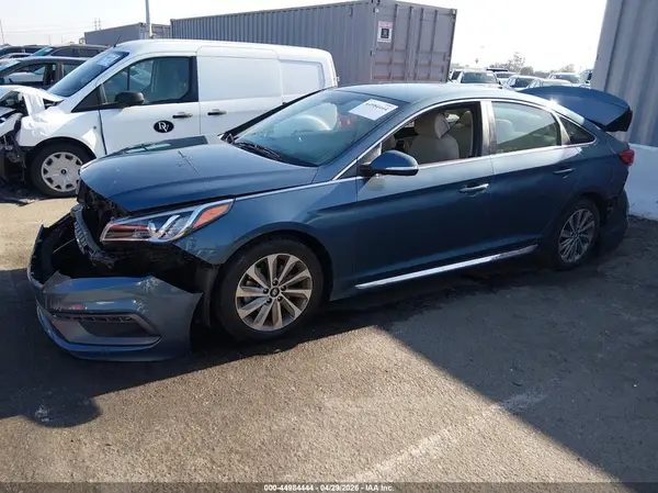 5NPE34AFXGH359702 2016 HYUNDAI SONATA - Image 2