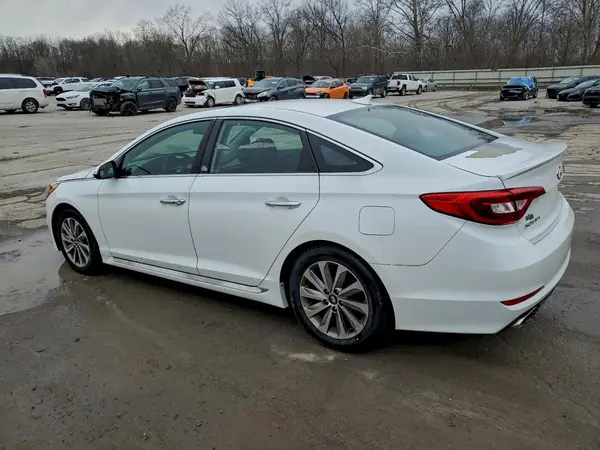 5NPE34AFXGH366908 2016 HYUNDAI SONATA - Image 2