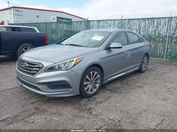 5NPE34AFXGH401785 2016 HYUNDAI SONATA - Image 2