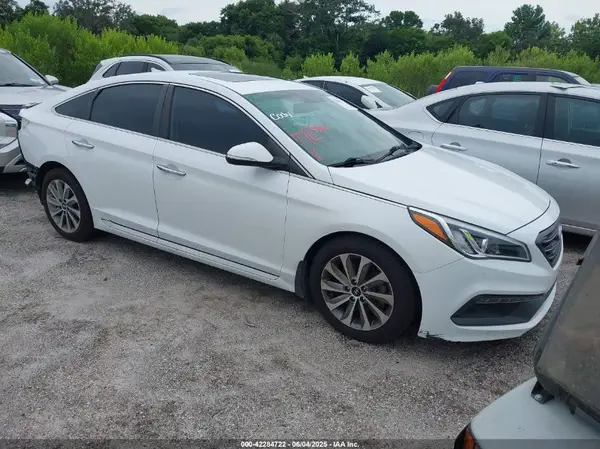 5NPE34AFXGH402399 2016 HYUNDAI SONATA - Image 1