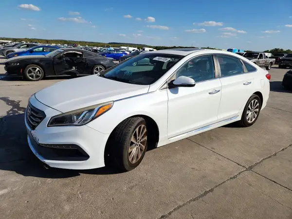 5NPE34AFXGH414147 2016 HYUNDAI SONATA - Image 1