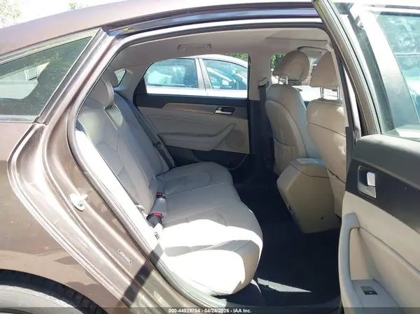 5NPE34AFXGH422670 2016 HYUNDAI SONATA - Image 8