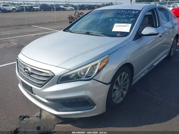 5NPE34AFXGH425388 2016 HYUNDAI SONATA - Image 2