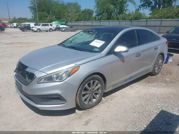 5NPE34AFXGH427092 2016 HYUNDAI SONATA - Image 2