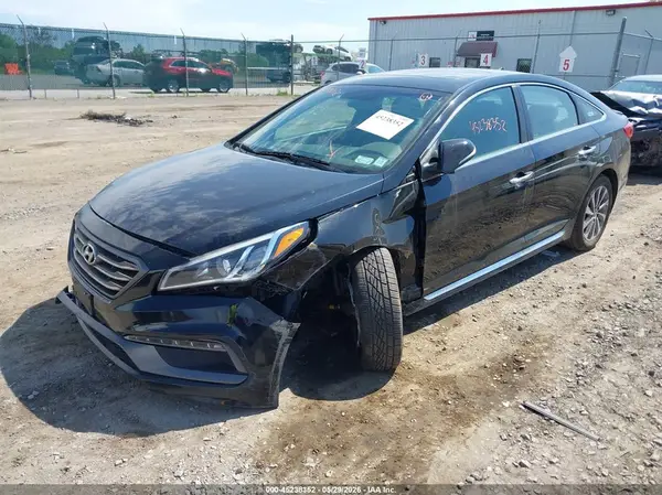 5NPE34AFXGH435371 2016 HYUNDAI SONATA - Image 2