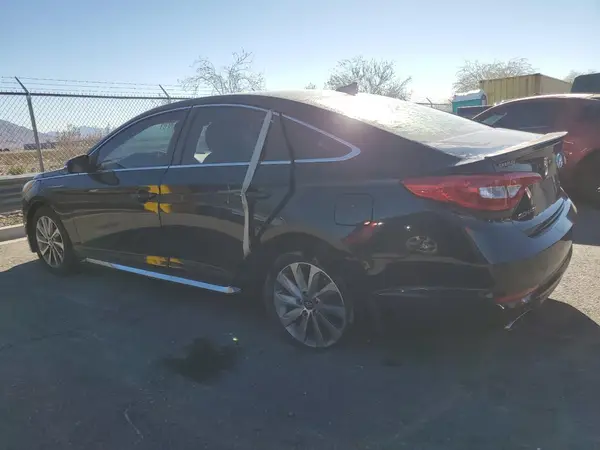 5NPE34AFXHH447330 2017 HYUNDAI SONATA - Image 2
