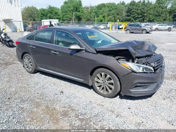 5NPE34AFXHH461468 2017 HYUNDAI SONATA - Image 1