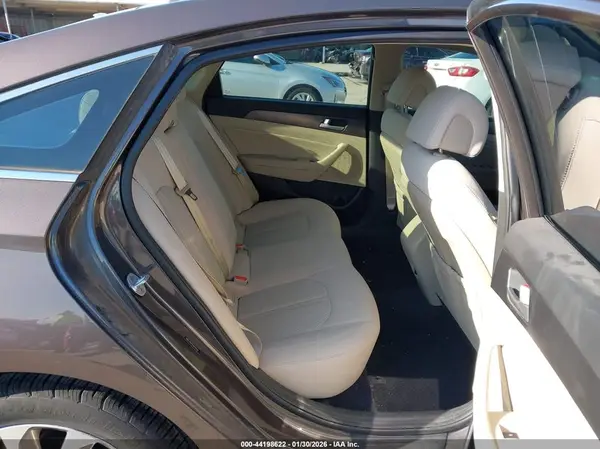 5NPE34AFXHH470283 2017 HYUNDAI SONATA - Image 8