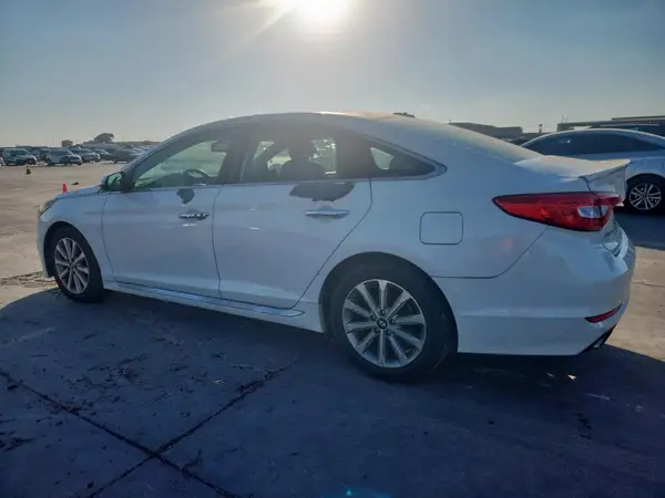 5NPE34AFXHH470879 2017 HYUNDAI SONATA - Image 2