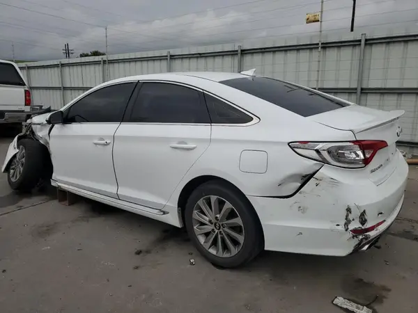 5NPE34AFXHH479940 2017 HYUNDAI SONATA - Image 2
