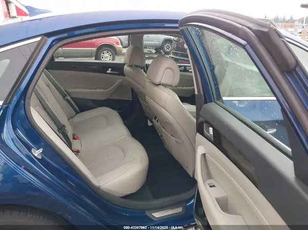 5NPE34AFXHH481090 2017 HYUNDAI SONATA - Image 8