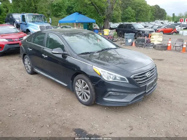 5NPE34AFXHH485821 2017 HYUNDAI SONATA - Image 1