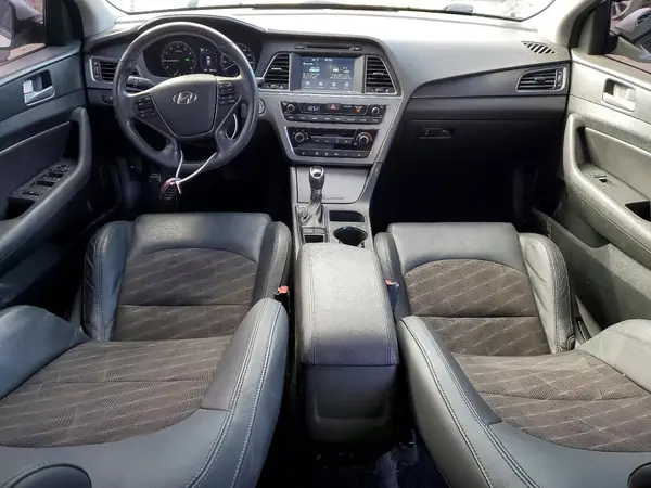 5NPE34AFXHH500396 2017 HYUNDAI SONATA - Image 8