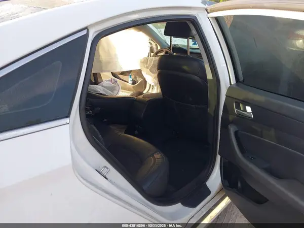 5NPE34AFXHH509311 2017 HYUNDAI SONATA - Image 8