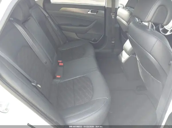 5NPE34AFXHH519935 2017 HYUNDAI SONATA - Image 8