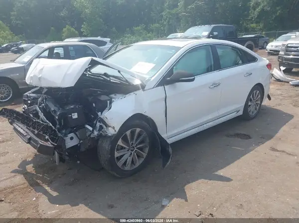 5NPE34AFXHH564745 2017 HYUNDAI SONATA - Image 2