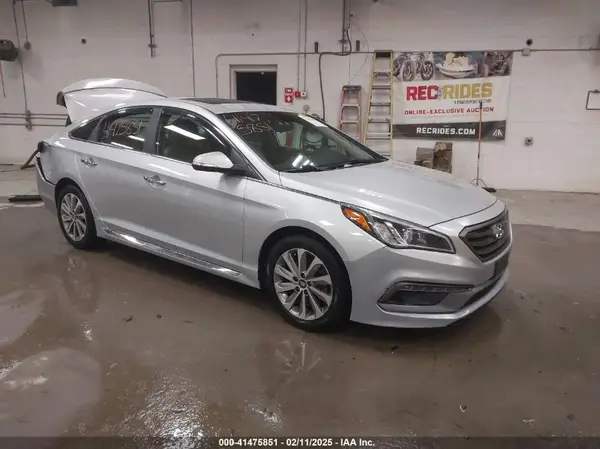 5NPE34AFXHH570304 2017 HYUNDAI SONATA - Image 1