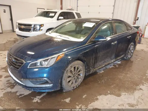 5NPE34AFXHH578631 2017 HYUNDAI SONATA - Image 2