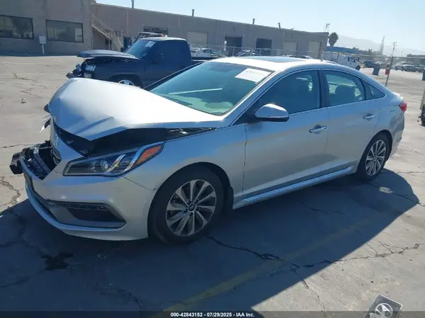 5NPE34AFXHH585241 2017 HYUNDAI SONATA - Image 2