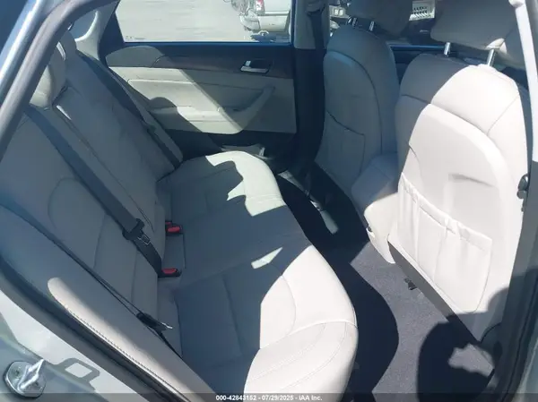 5NPE34AFXHH585241 2017 HYUNDAI SONATA - Image 8