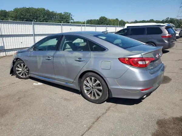 5NPE34AFXHH586941 2017 HYUNDAI SONATA - Image 2