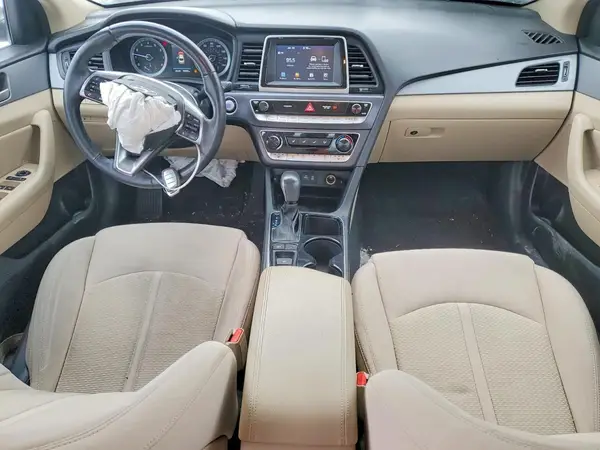 5NPE34AFXJH598402 2018 HYUNDAI SONATA - Image 8