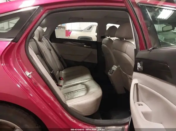 5NPE34AFXJH608197 2018 HYUNDAI SONATA - Image 8