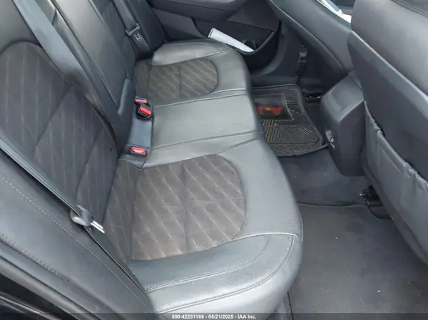 5NPE34AFXJH615652 2018 HYUNDAI SONATA - Image 8