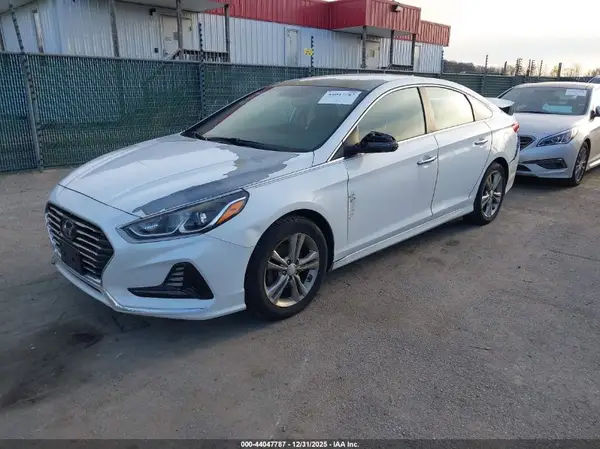5NPE34AFXJH617210 2018 HYUNDAI SONATA - Image 2