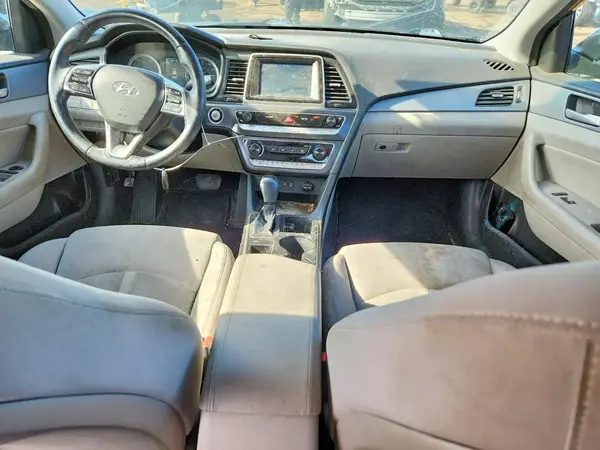 5NPE34AFXJH631995 2018 HYUNDAI SONATA - Image 8
