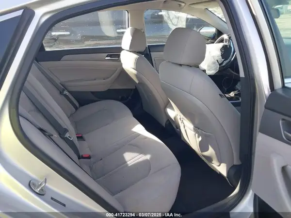 5NPE34AFXJH637053 2018 HYUNDAI SONATA - Image 8