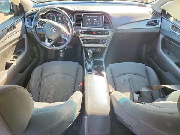 5NPE34AFXJH637621 2018 HYUNDAI SONATA - Image 8