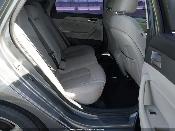 5NPE34AFXJH639160 2018 HYUNDAI SONATA - Image 8