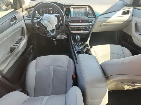 5NPE34AFXJH646450 2018 HYUNDAI SONATA - Image 8