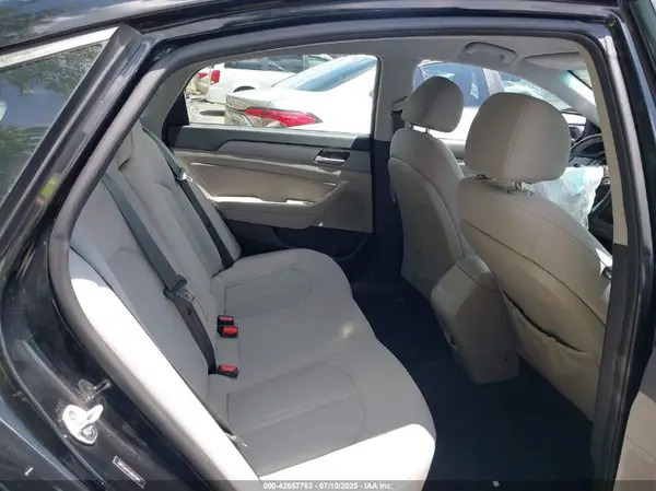 5NPE34AFXJH647842 2018 HYUNDAI SONATA - Image 8