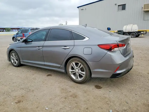 5NPE34AFXJH647985 2018 HYUNDAI SONATA - Image 2