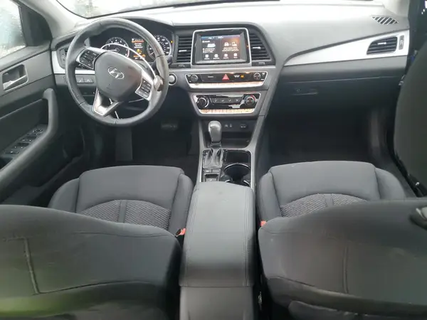 5NPE34AFXJH650692 2018 HYUNDAI SONATA - Image 8