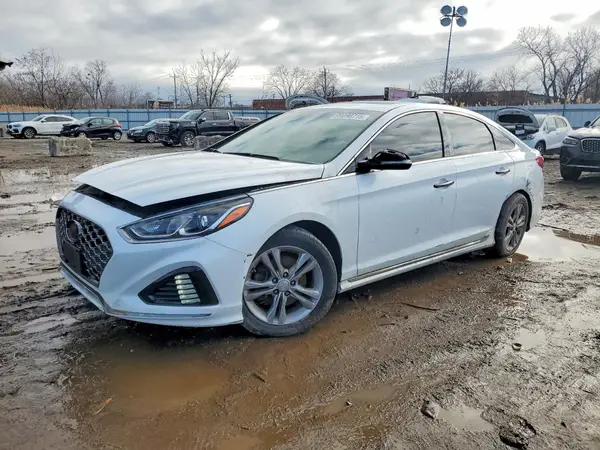 5NPE34AFXJH656945 2018 HYUNDAI SONATA - Image 1