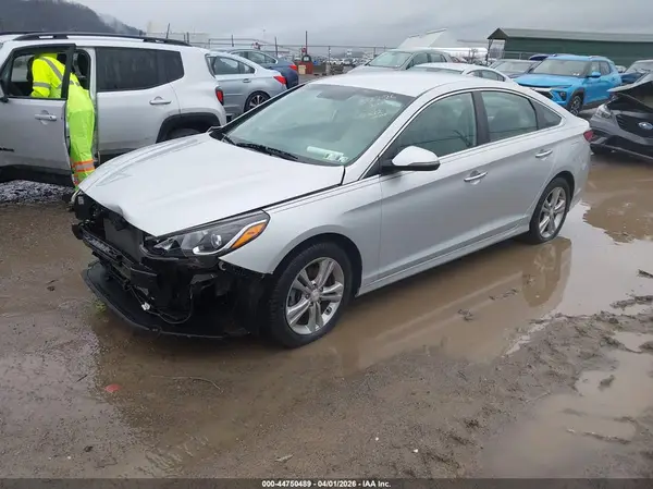 5NPE34AFXJH665872 2018 HYUNDAI SONATA - Image 2