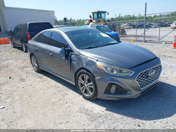 5NPE34AFXJH675527 2018 HYUNDAI SONATA - Image 1