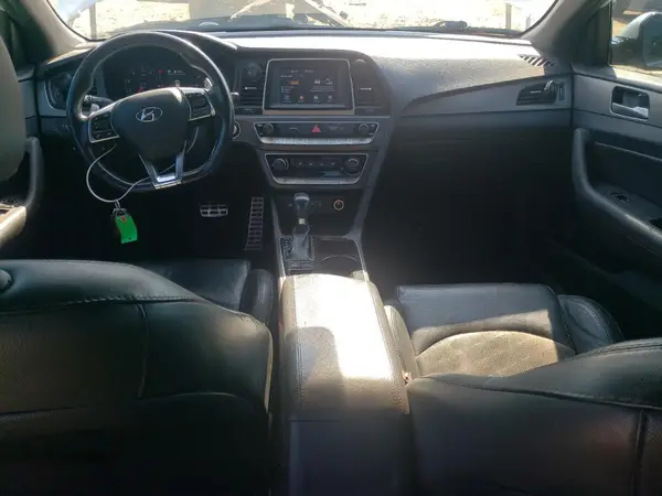 5NPE34AFXJH682879 2018 HYUNDAI SONATA - Image 8