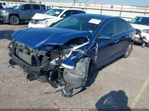 5NPE34AFXJH687080 2018 HYUNDAI SONATA - Image 2