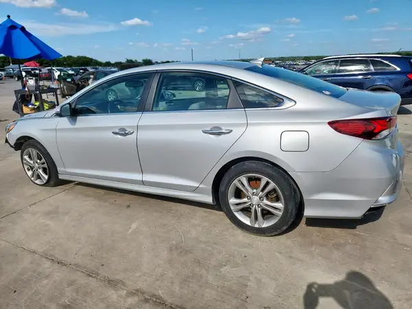 5NPE34AFXJH689685 2018 HYUNDAI SONATA - Image 2