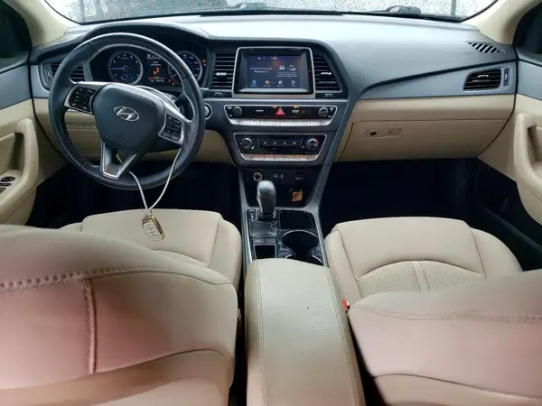 5NPE34AFXJH691825 2018 HYUNDAI SONATA - Image 8
