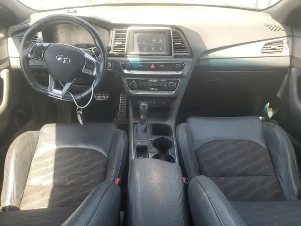 5NPE34AFXJH697110 2018 HYUNDAI SONATA - Image 8